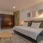 Sweet Studio Apartment By Lovelystay